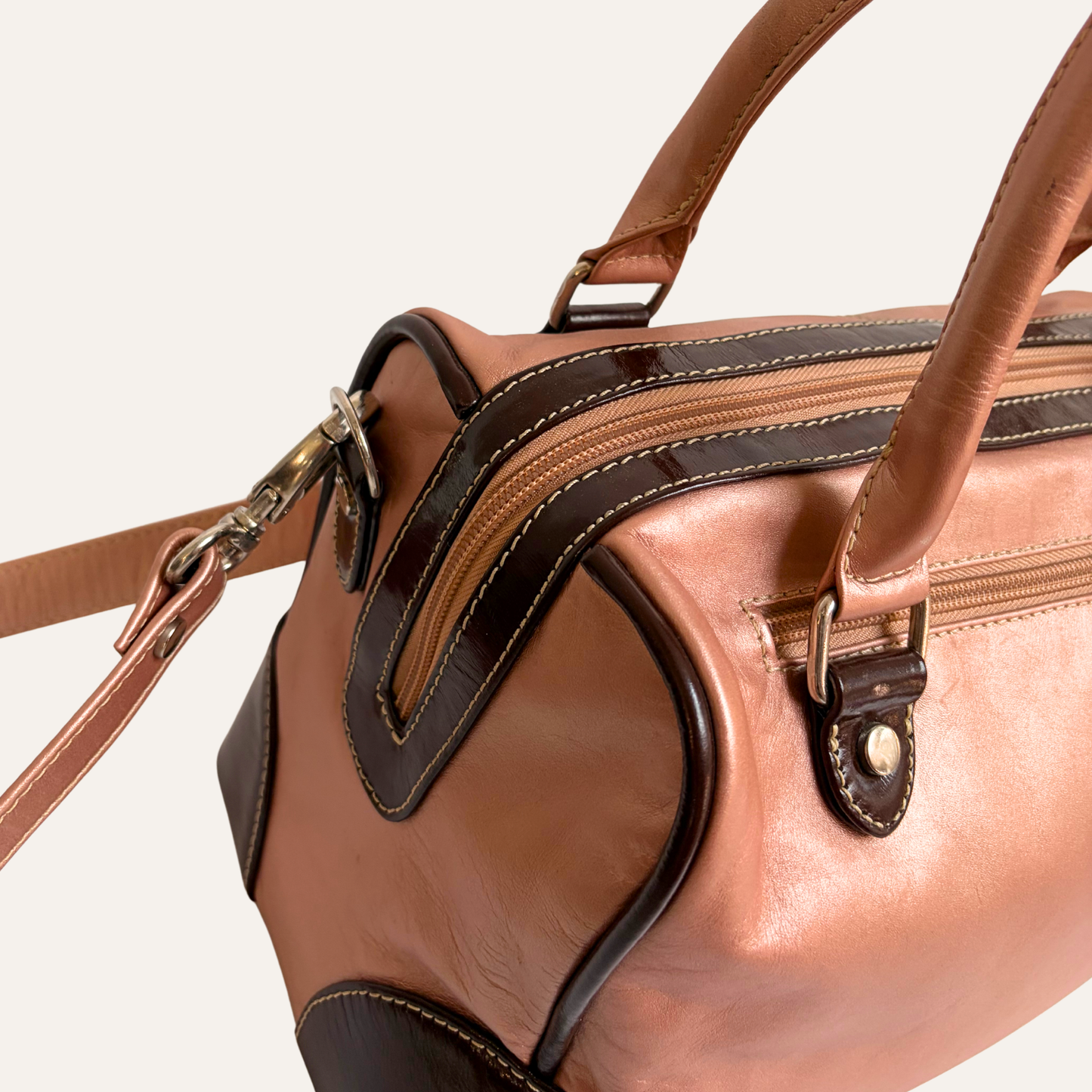 Bolso baul rosa y chocolate