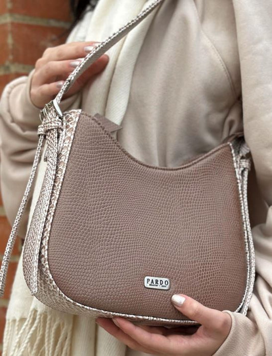 Bolso media luna mediano mocca