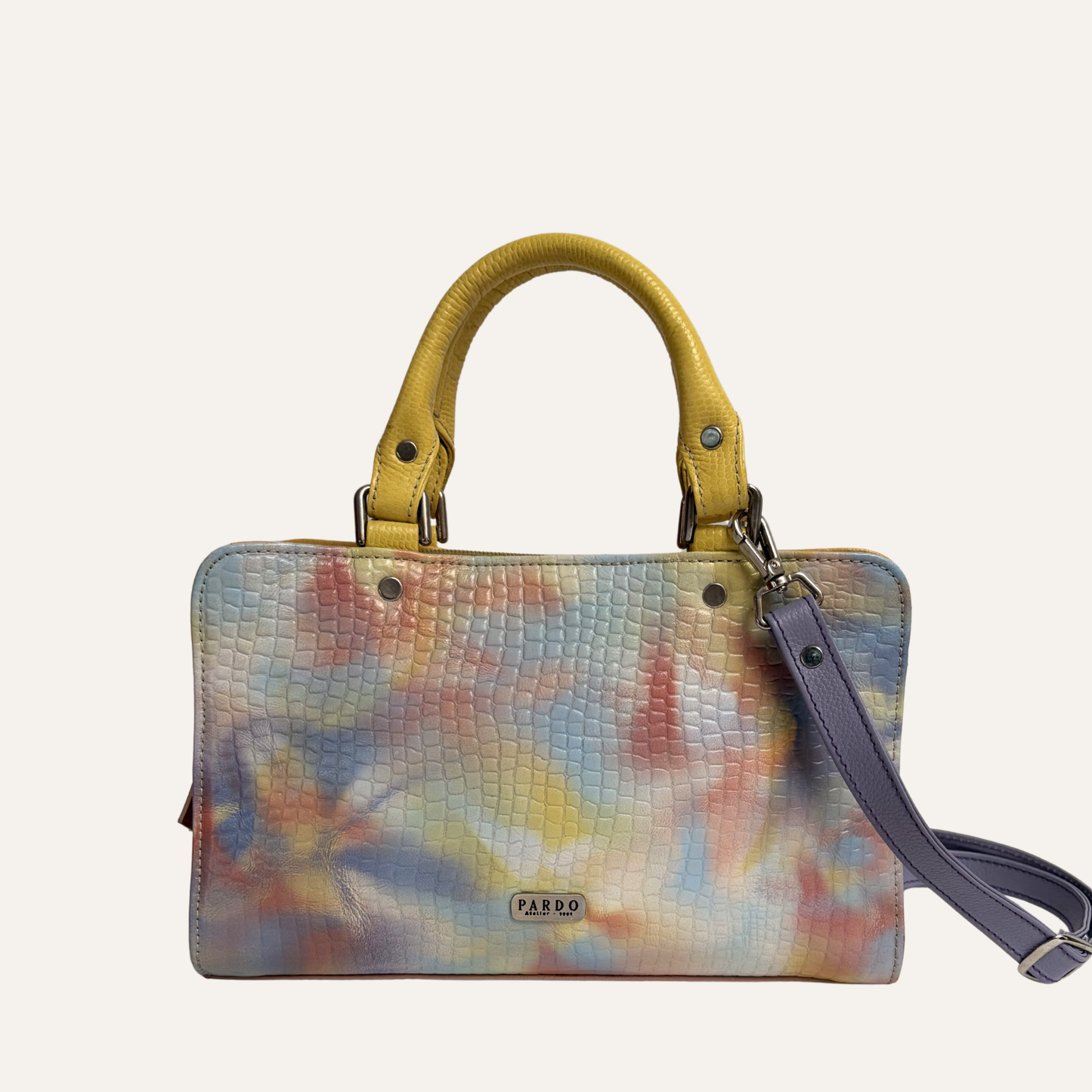 Cartera contorno lila marmolado