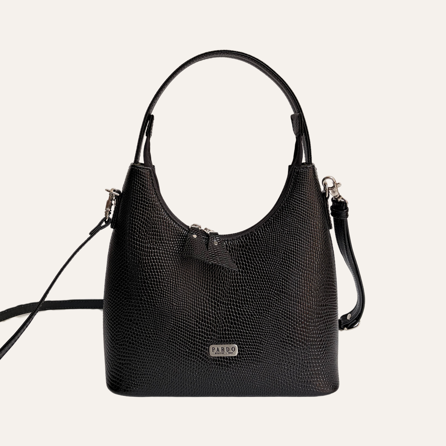 Cartera mediana clasica negra