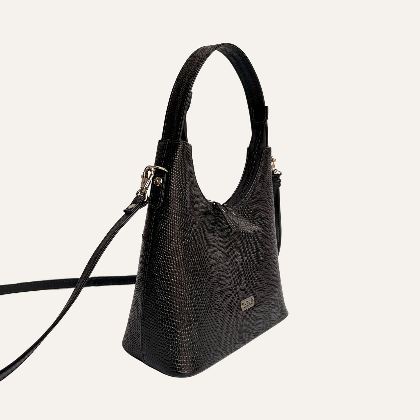Cartera mediana clasica negra