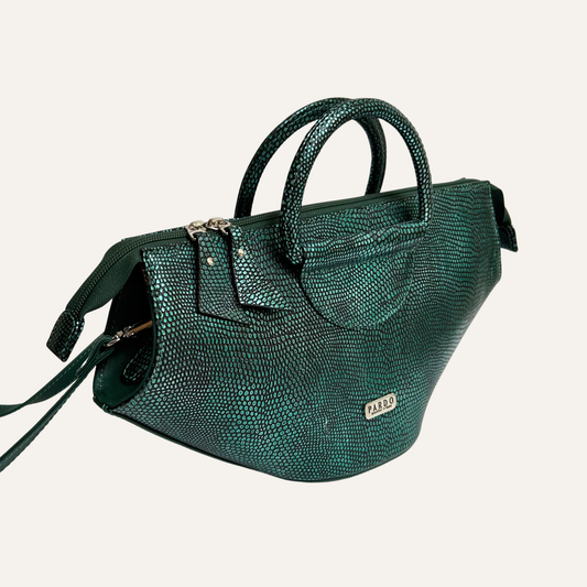 Cartera abanico satchel en cuero verde metalizado