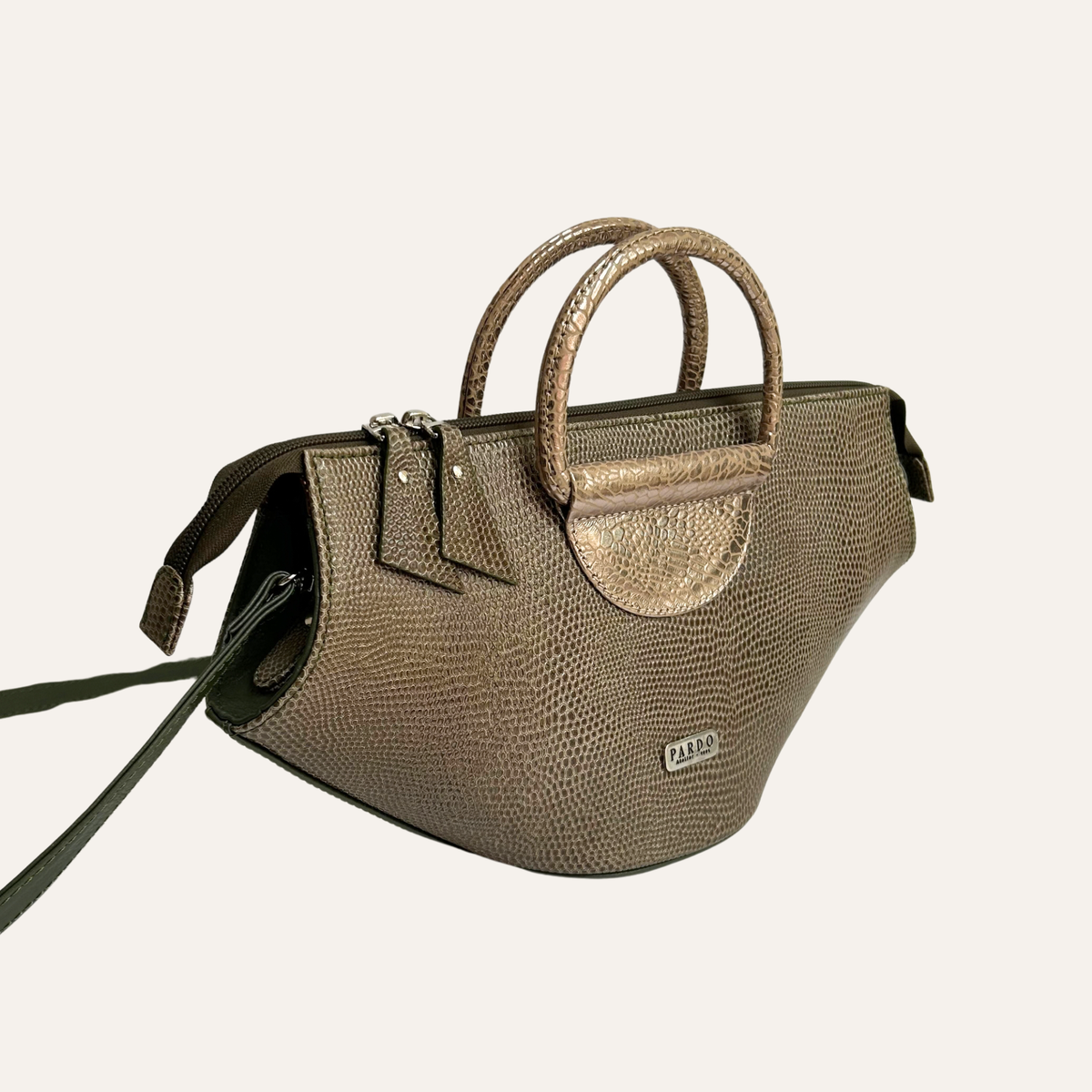 Cartera abanico satchel en cuero verde oliva