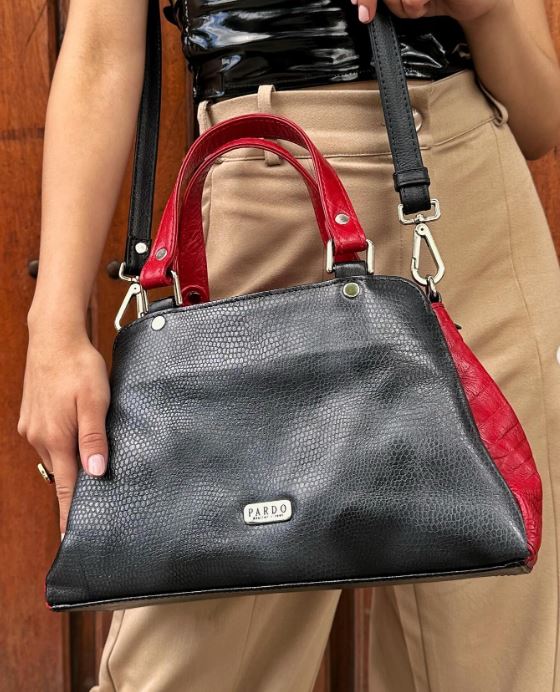 Bolso de mano y bandolera multicompartimientos negro
