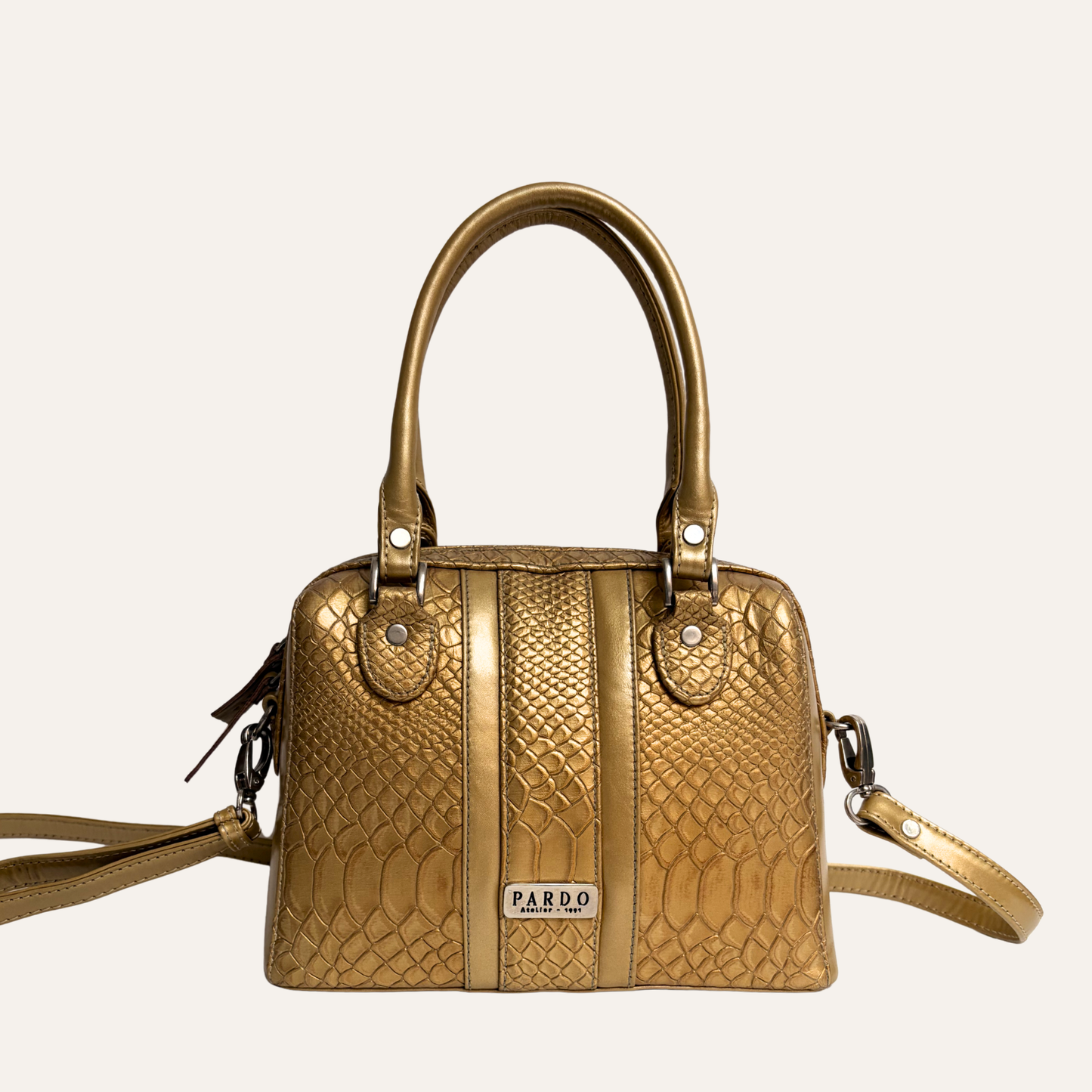 Mini baul franjas dorado