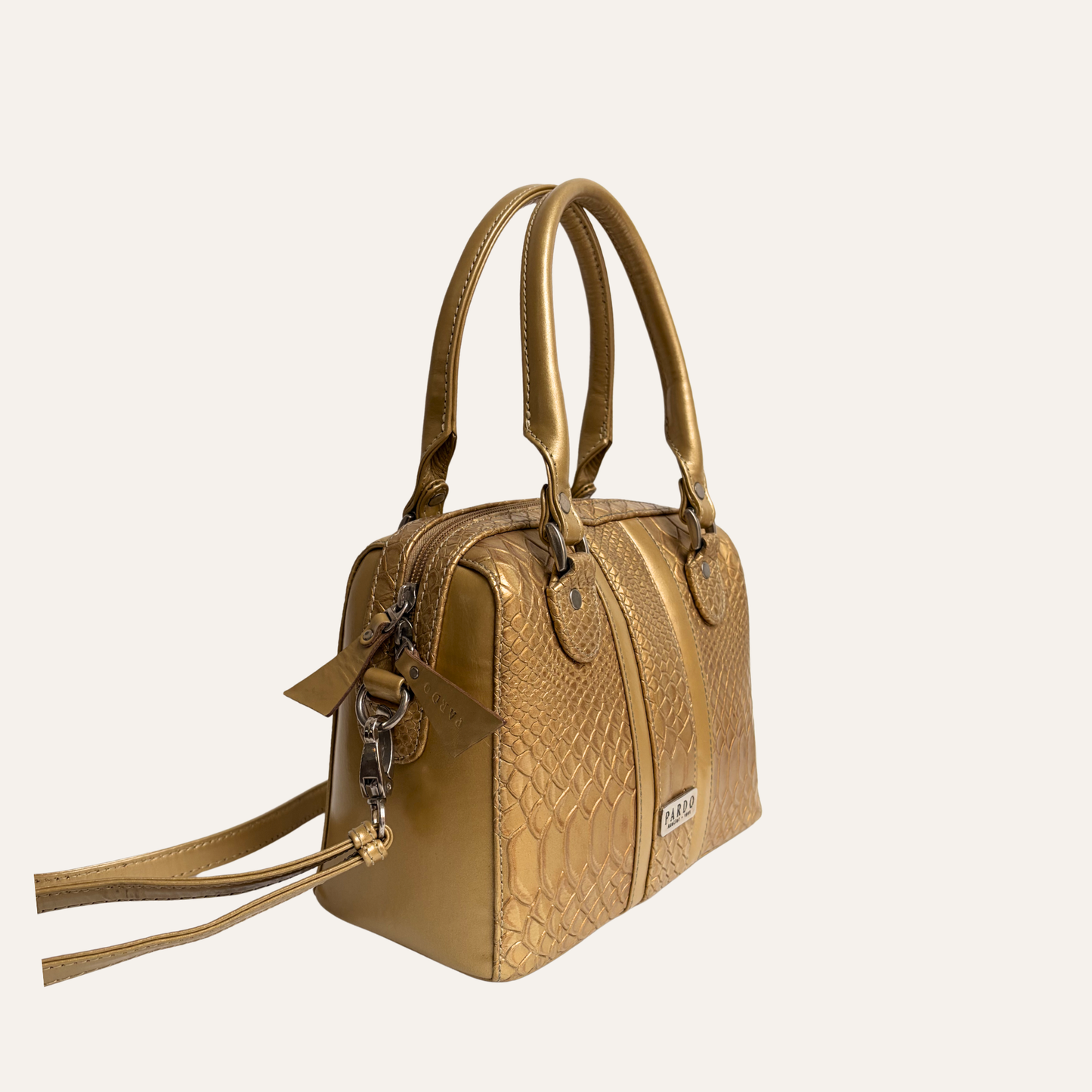 Mini baul franjas dorado