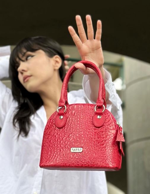 Mini cartera domo fucsia