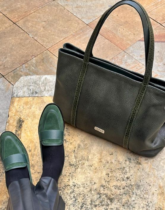 Tote grande verde