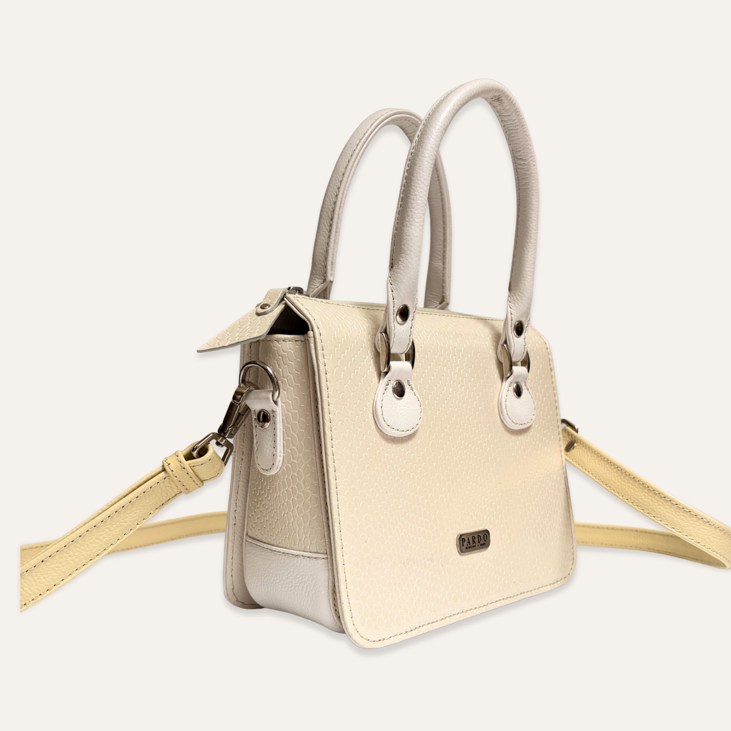 Cartera compartimientos beige