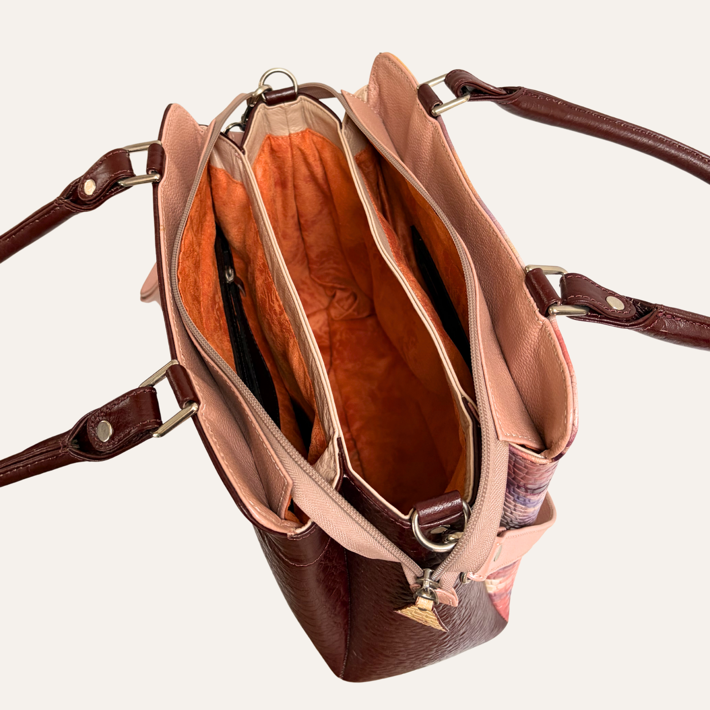 Tote multifuncional vinotinto marmolado