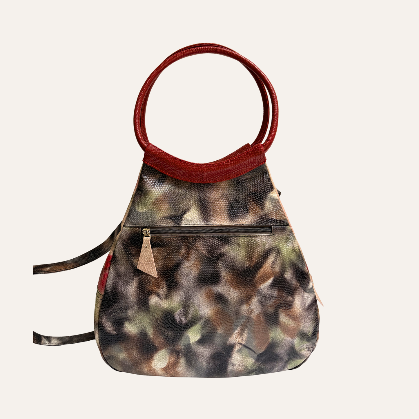 Bolso totem rojo camuflado