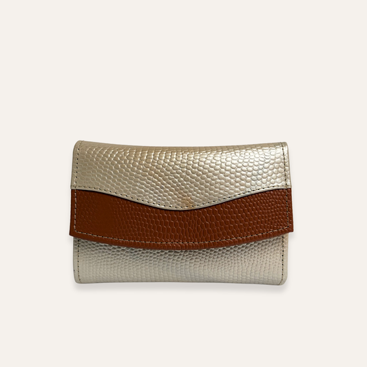 Billetera mediana beige con miel