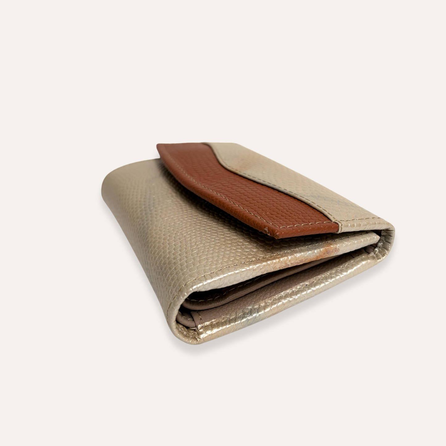 Billetera mediana beige con miel