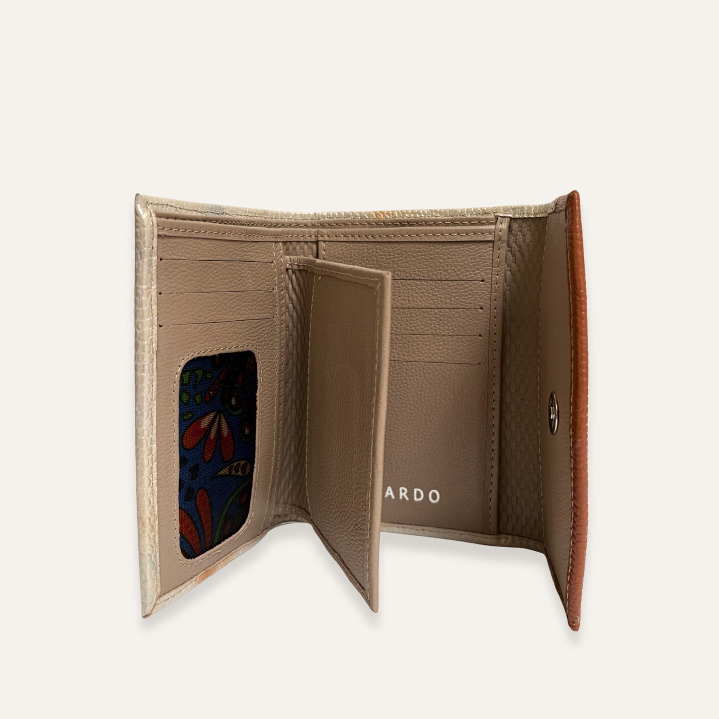 Billetera mediana beige con miel