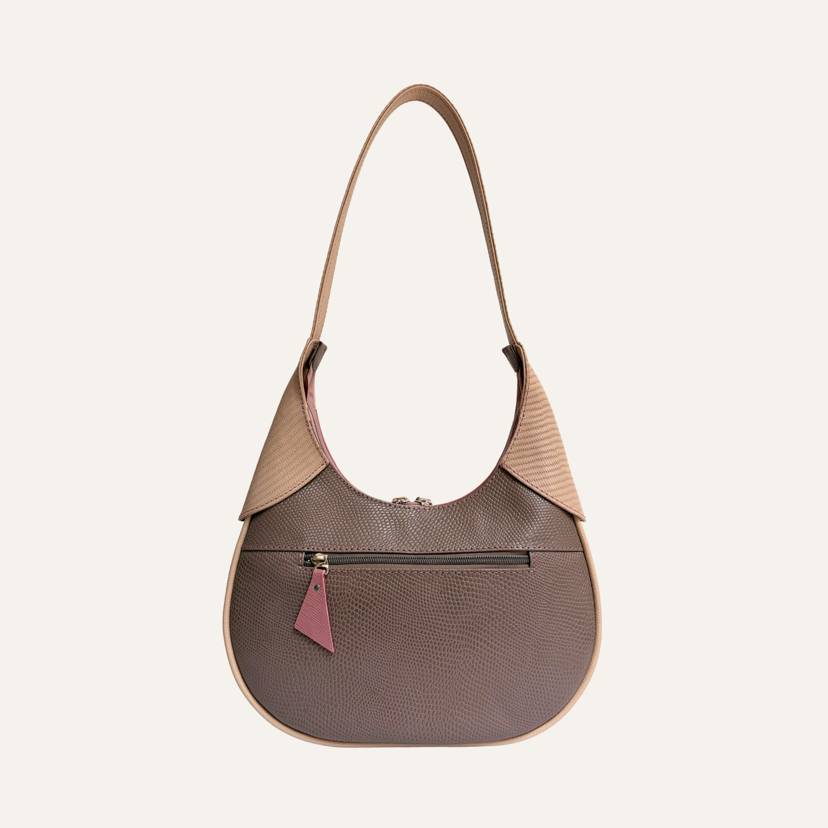 Hobo hombro en cuero rosa
