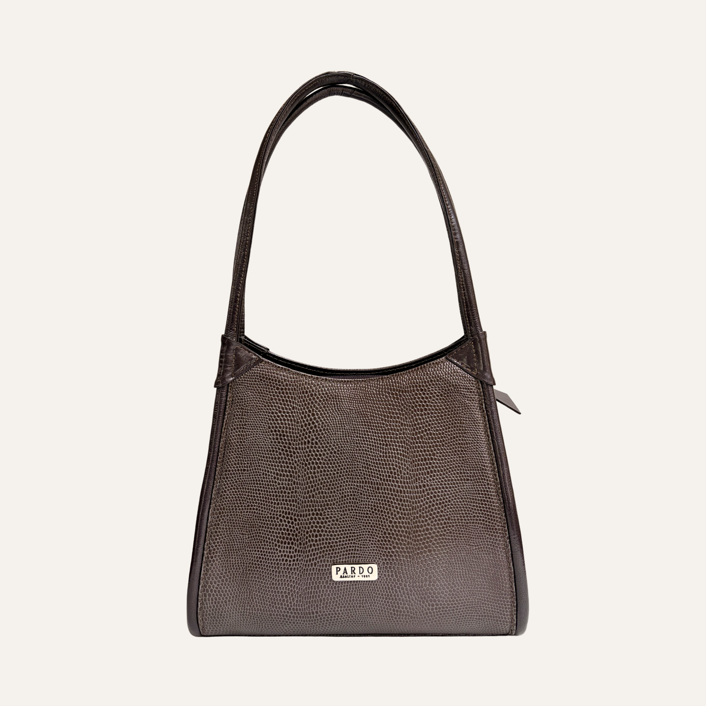 Bolso concavo cafe