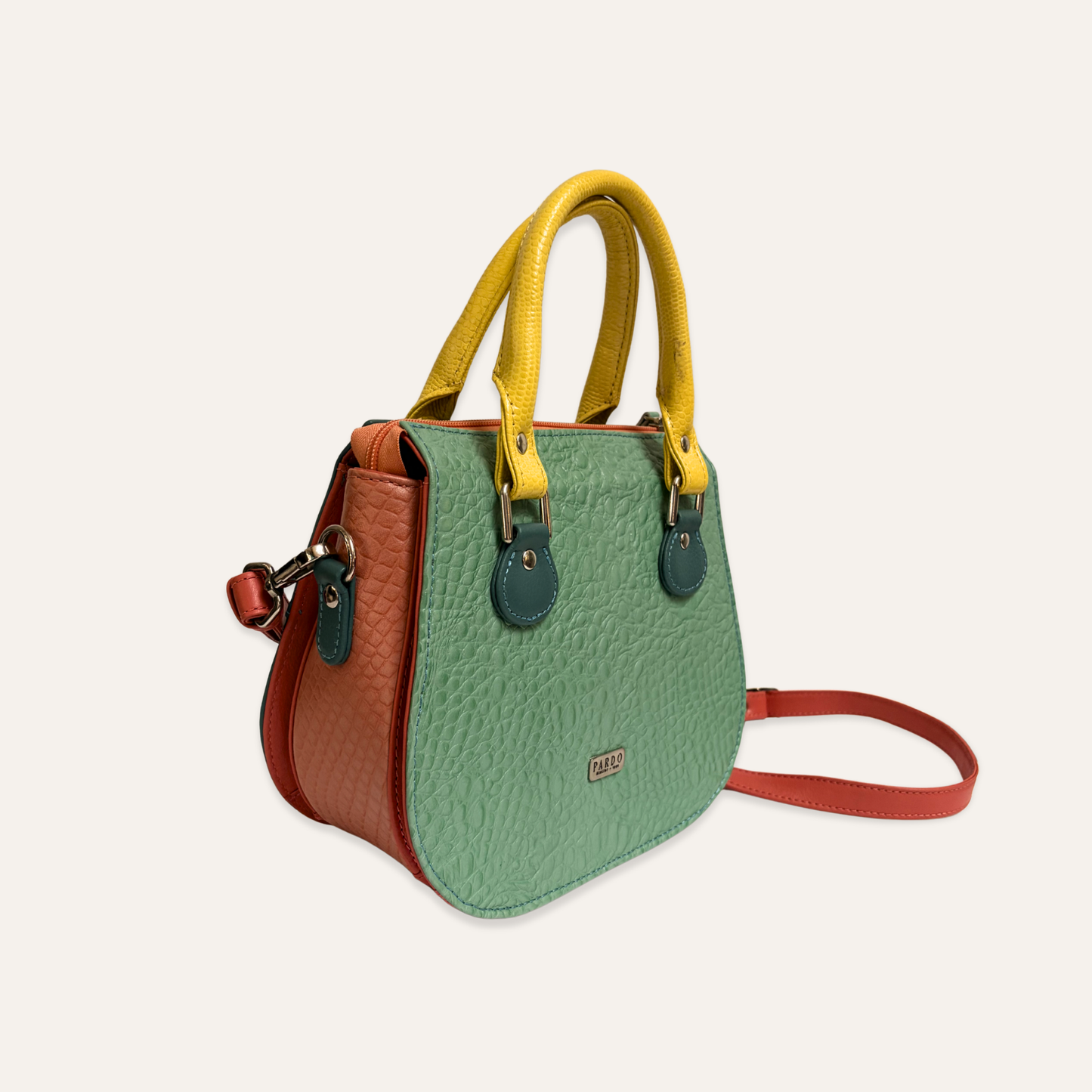 Carriel tres compartimientos verde menta