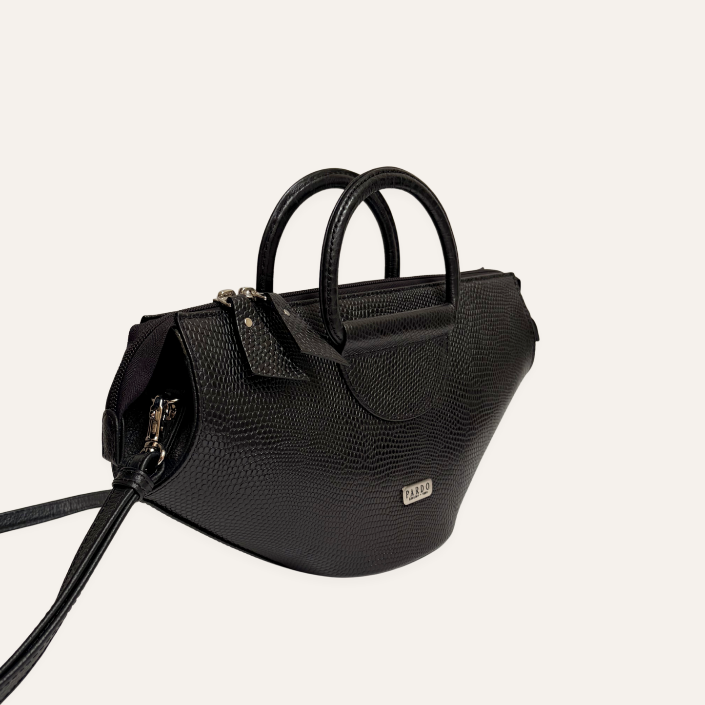 Cartera aro media negra