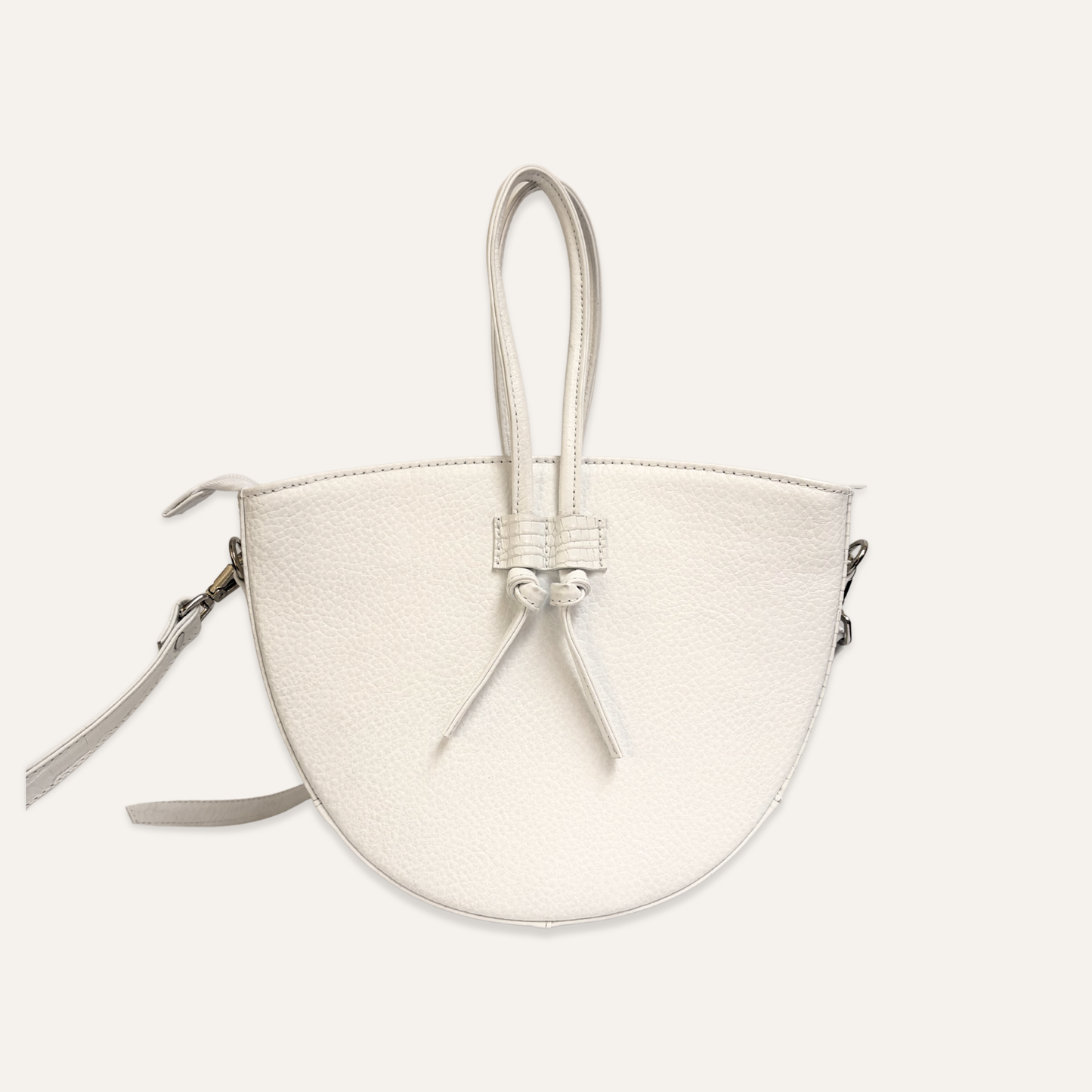 Cartera mediana de cordones blanco