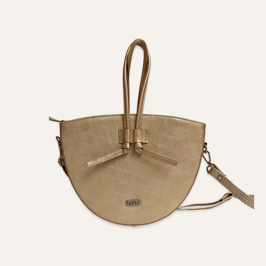 Cartera mediana de cordones dorado