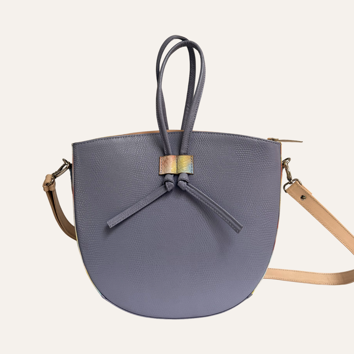 Cartera grande de cordones lila marmolado