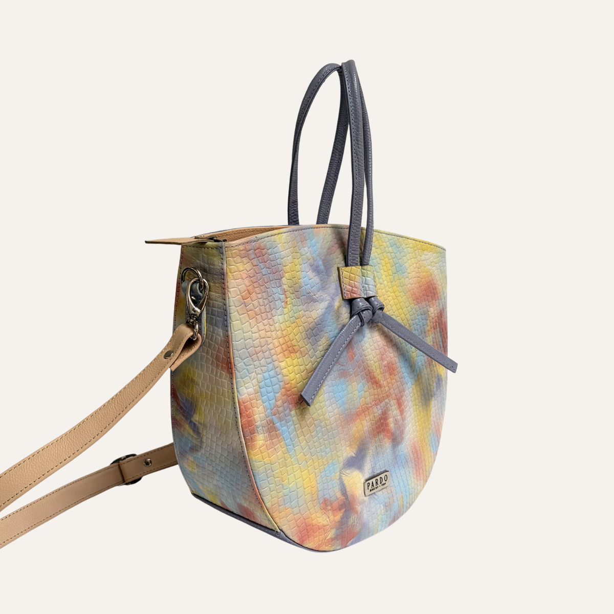 Cartera grande de cordones lila marmolado