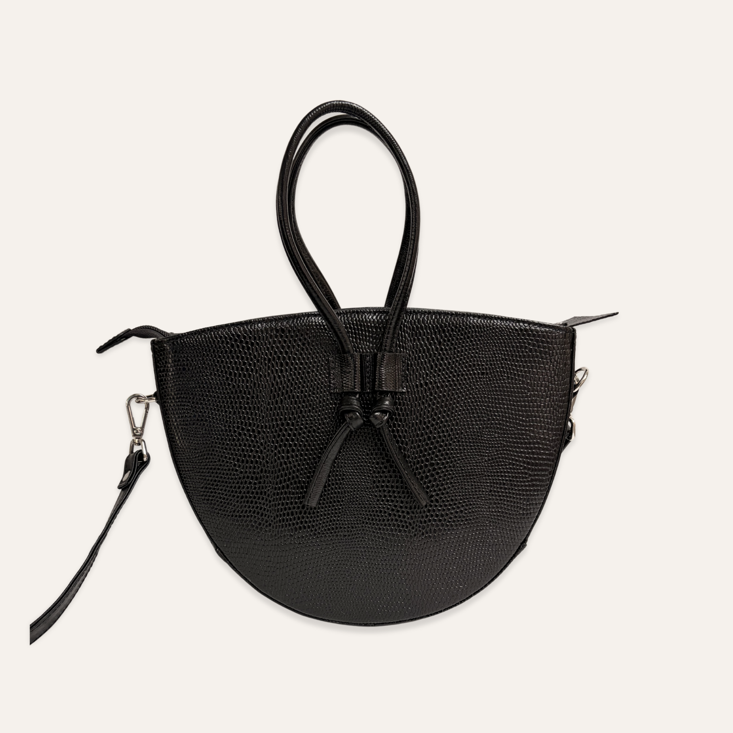 Cartera mediana de cordones negro