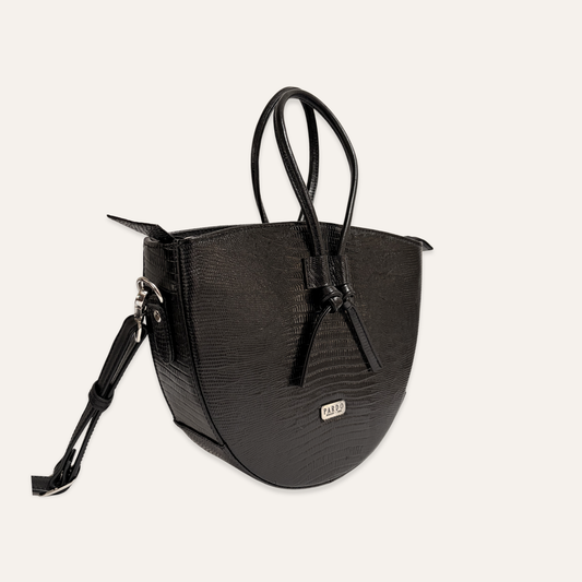 Cartera mediana de cordones negro