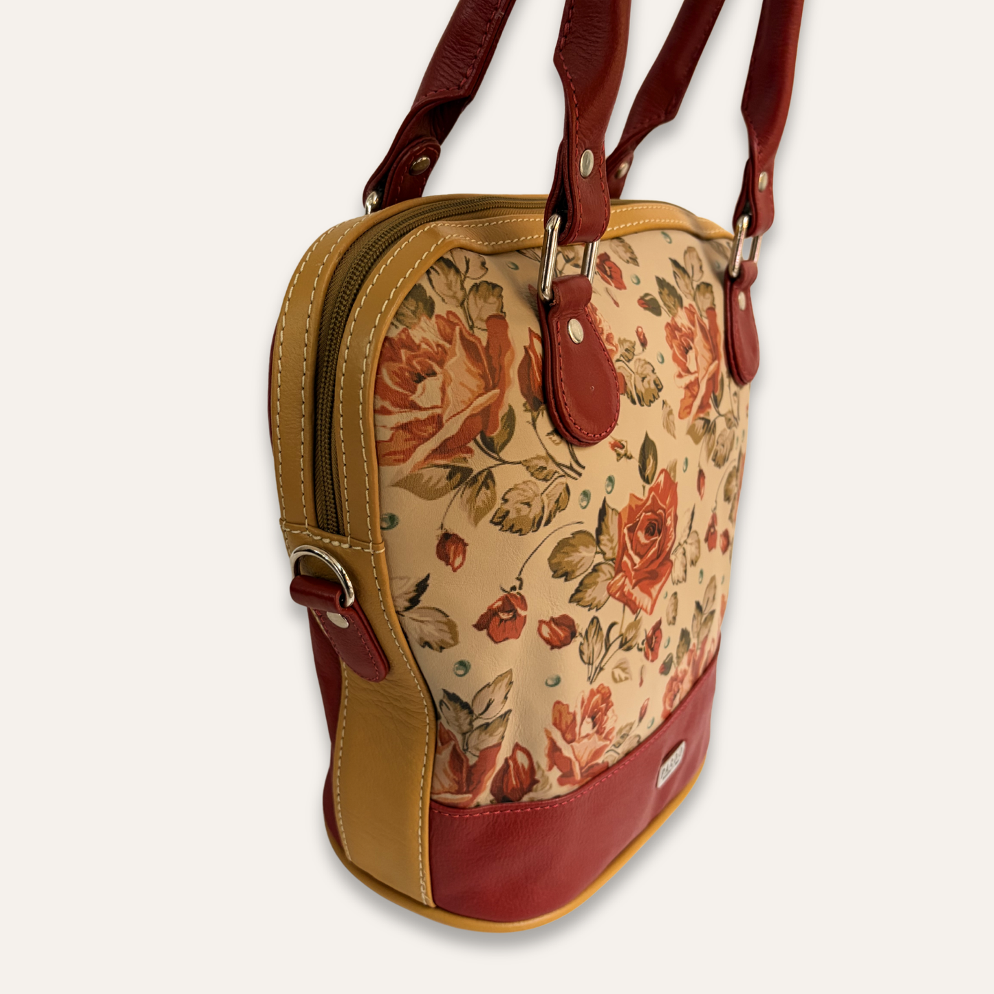 Cartera suave mediana con flores rojas