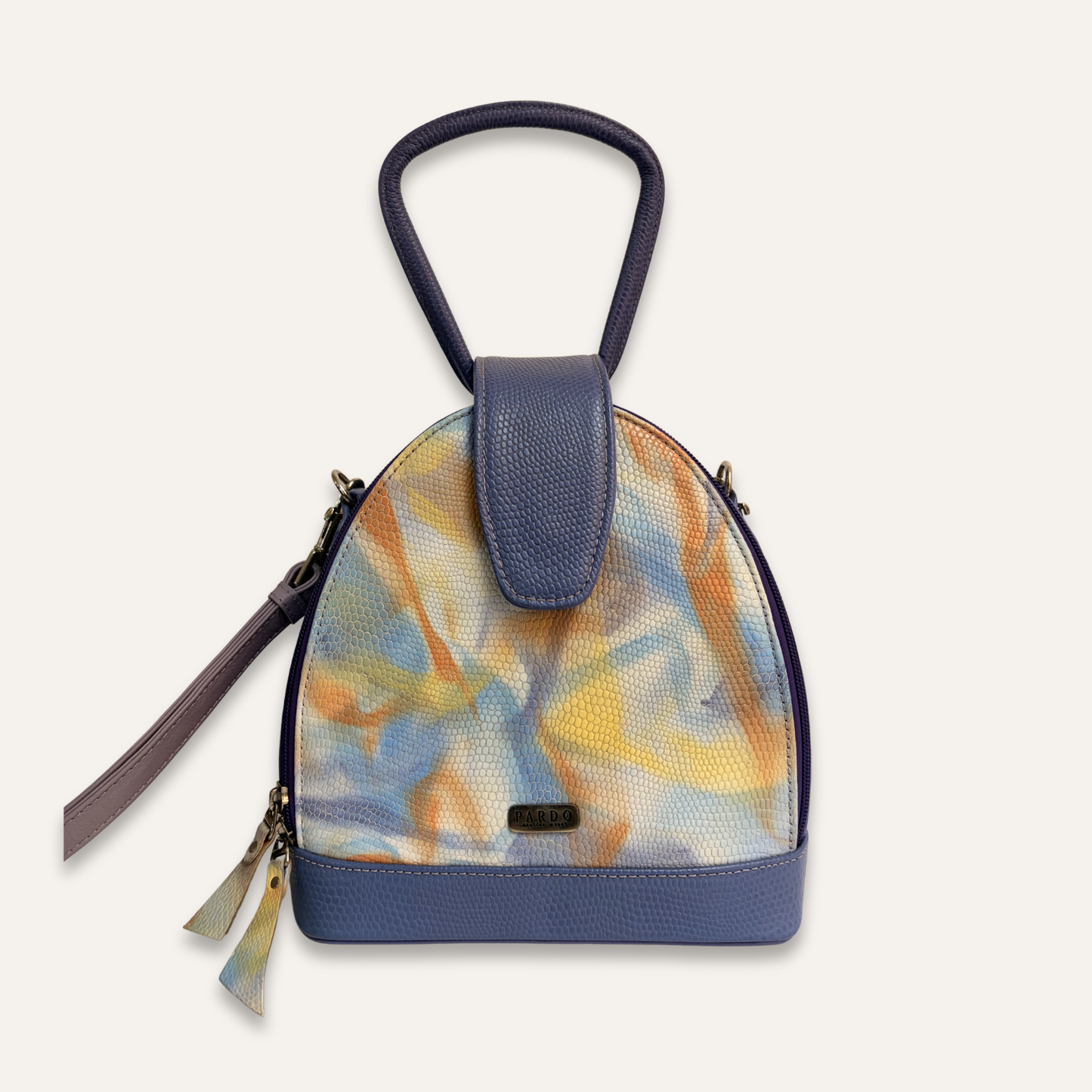 Cofre morado camuflado