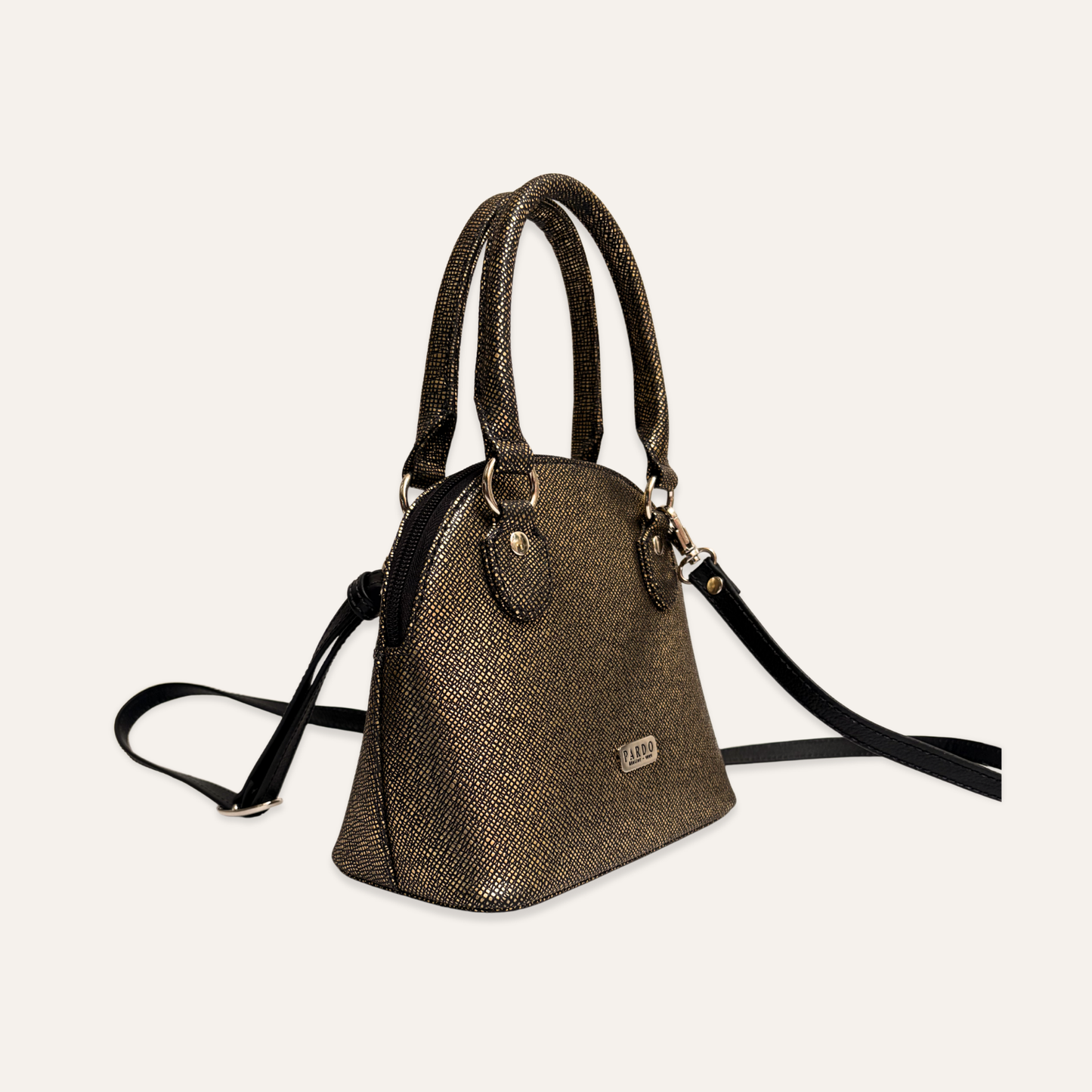 Mini cartera domo dorado oscuro