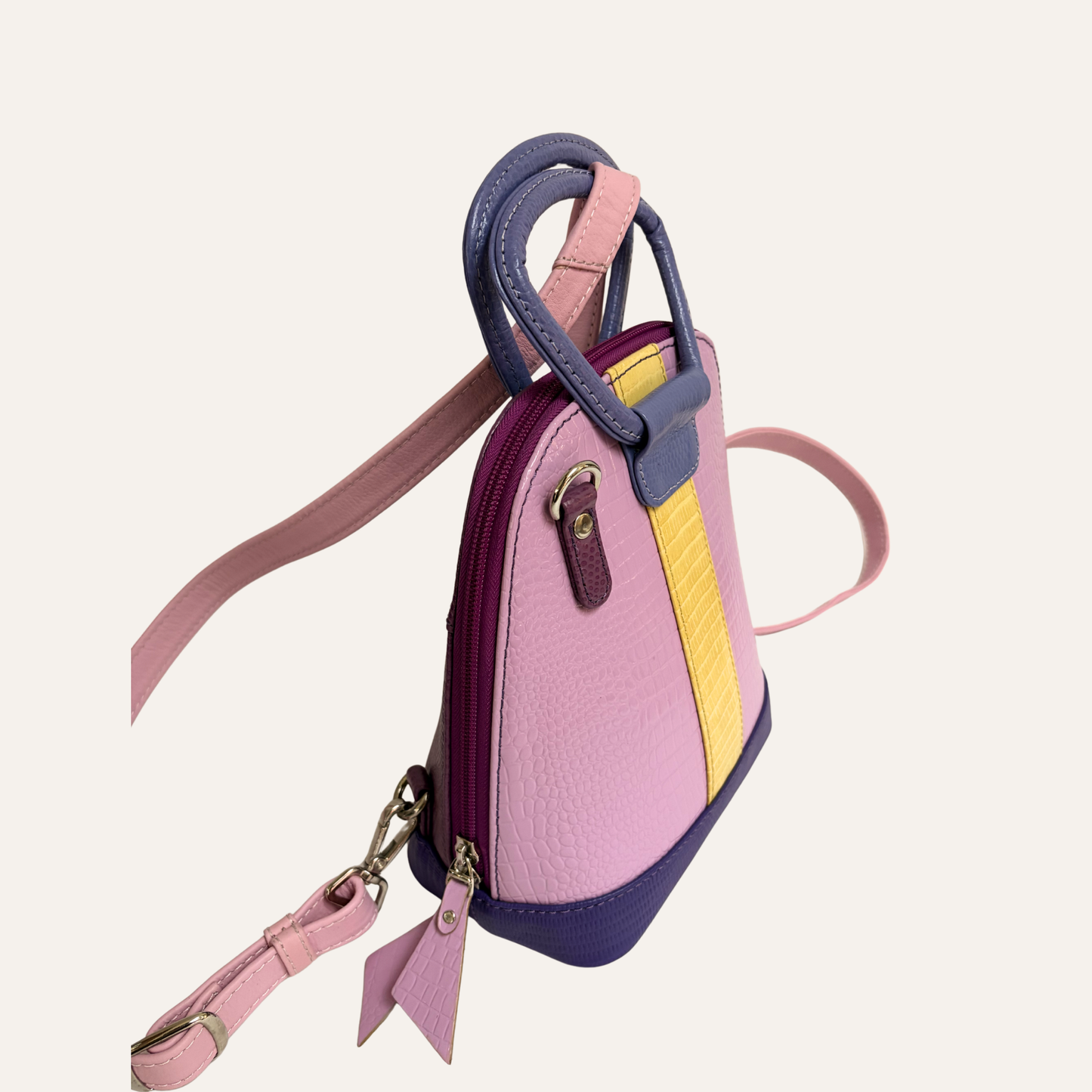 Mini morral franja lila charol