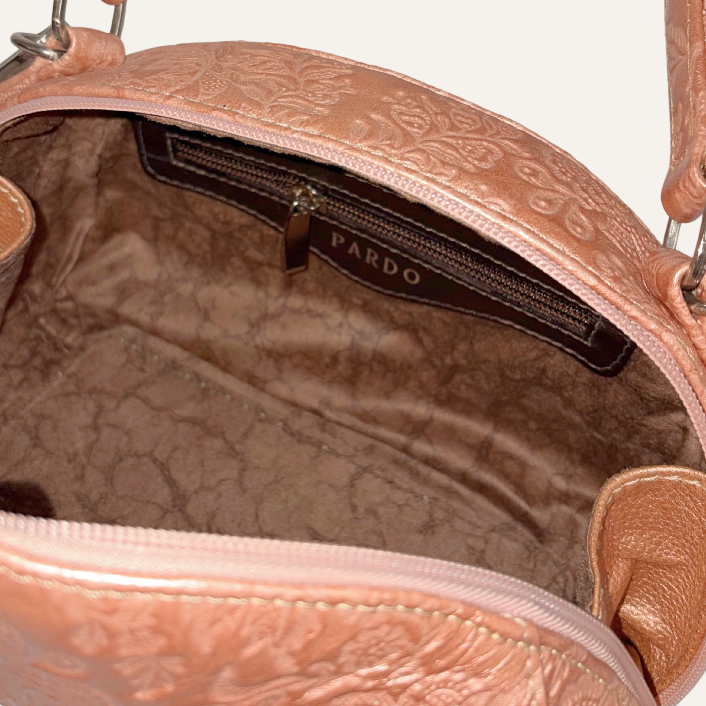 Mini satchel rosa metalizado