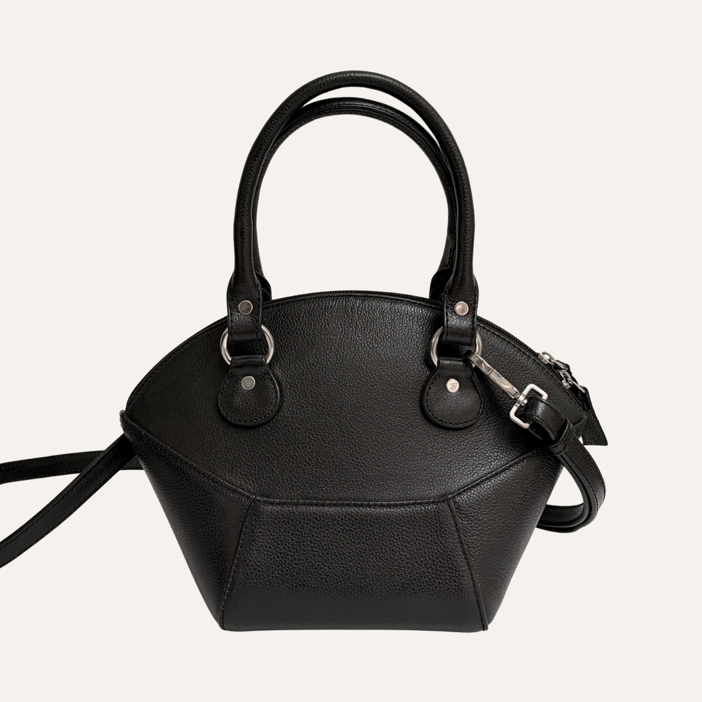 Cartera negra y roja