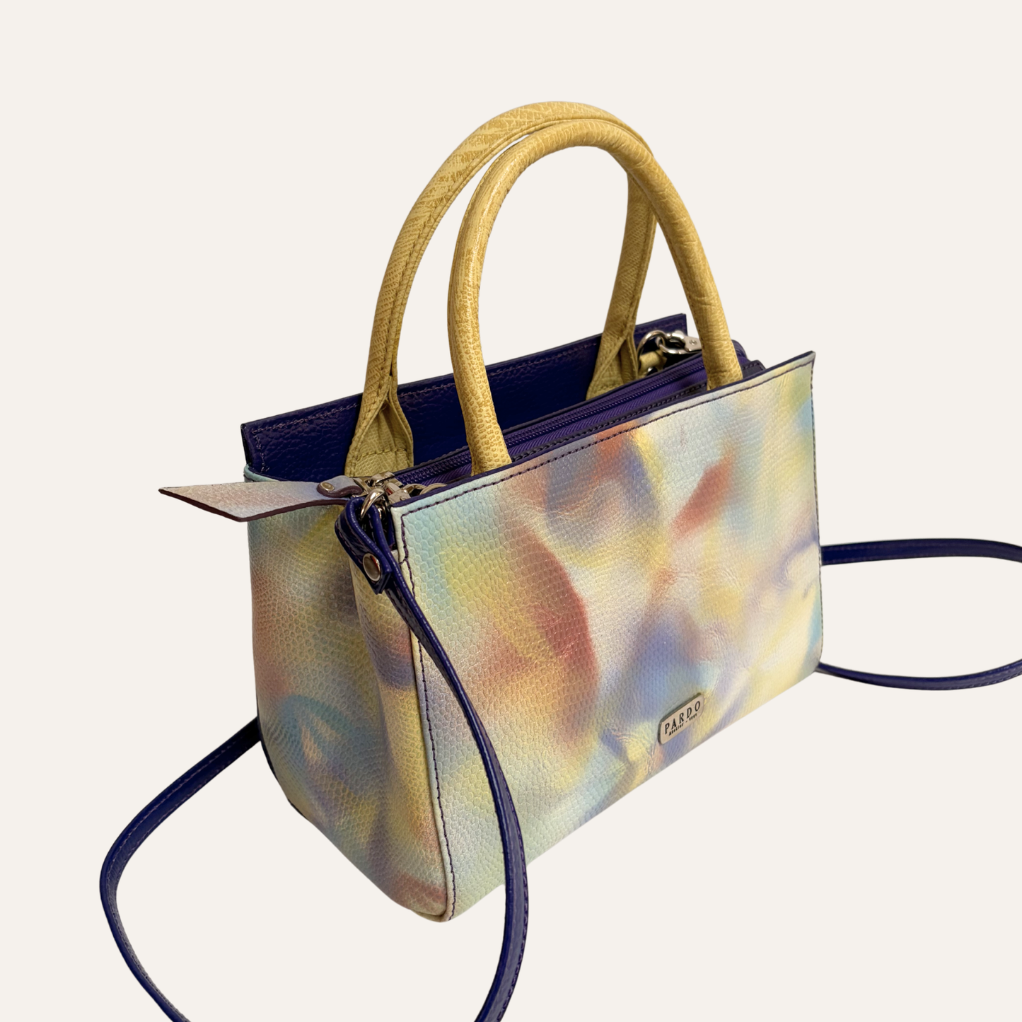 Cartera clasica estucturada lila marmolada