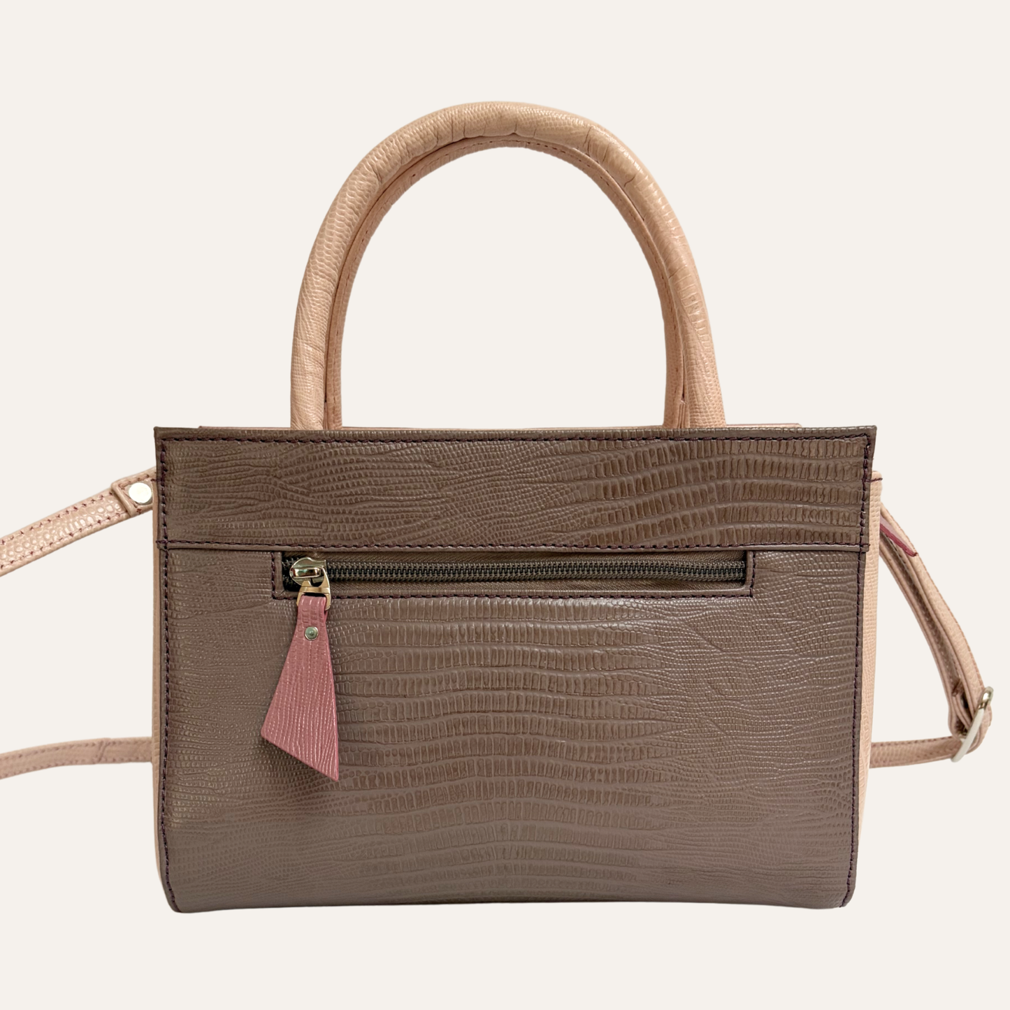 Cartera clasica estucturada rosa