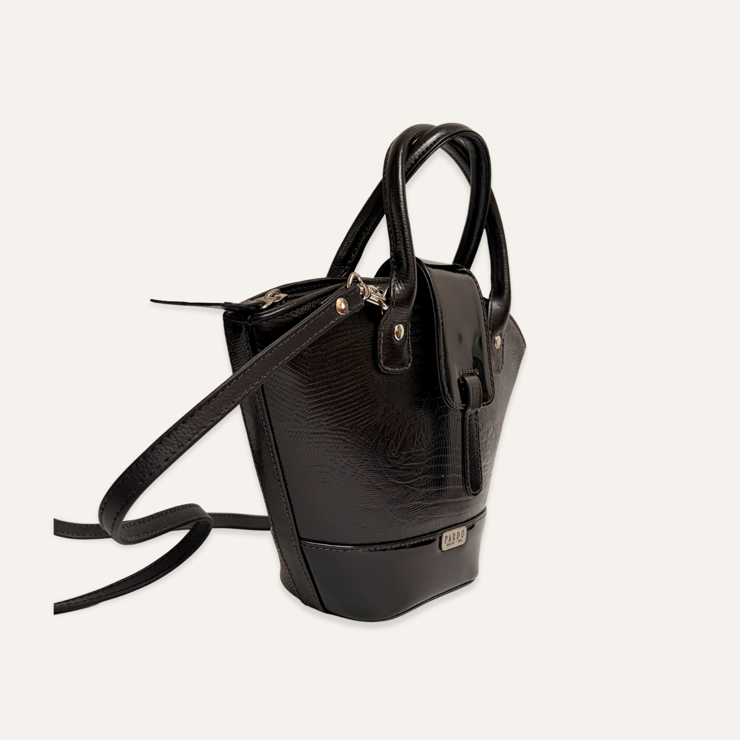 Cartera mariposa negra